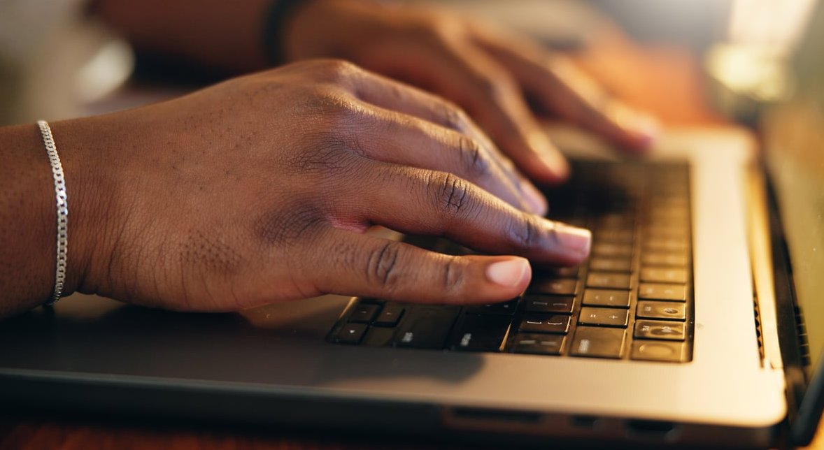 laptop website launch